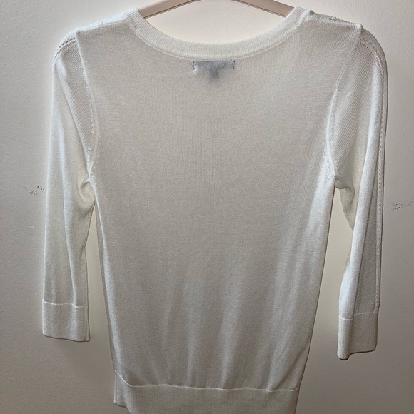 NWOT Banana Republic Sweater with crochet pattern size XS white 3/4 sleeves - Picture 3 of 5
